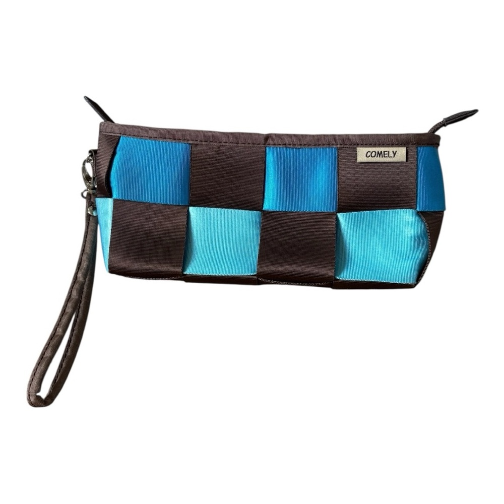 Comely Seatbelt Wristlet Purse Blue Brown Checkerboard Y2K